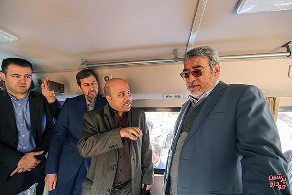 وزیر کشور سوار بر شیلر / بازدید از محصولات بهمن دیزل در وزارت کشور