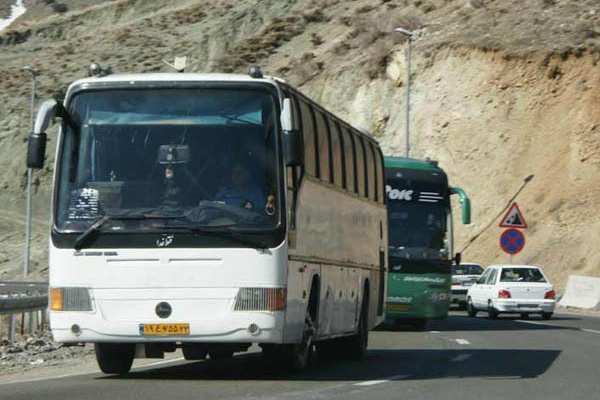 موافقان و مخالفان منع تردد خودرو فرسوده