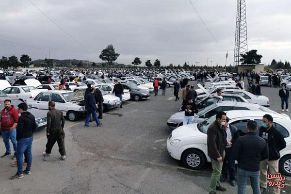 مراکز همگانی خرید و فروش خودرو در تهران تعطیل است