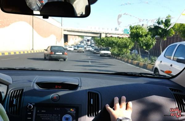 فرار دیوانه‌وار خودرو به دلیل دستکاری پلاک در تهران