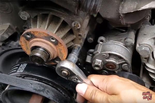 نشانه های خرابی واتر پمپ خودرو که باید به آن توجه کنید!