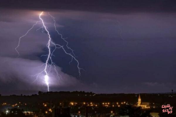  افزایش ابر و رگبار پراکنده باران در شرق تهران/وضعیت آب و ها اعلام شد