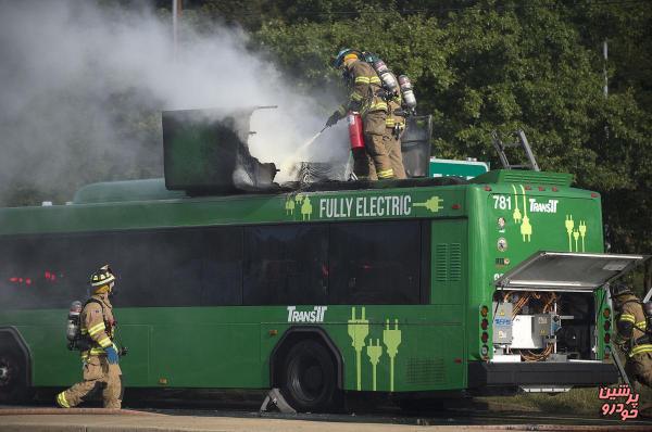 آتش سوزی در اتوبوس‌ های برقی آلمان!