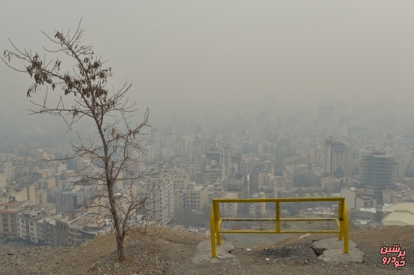 وضعیت قرمز در ۱۲ ایستگاه کیفیت هوای تهران