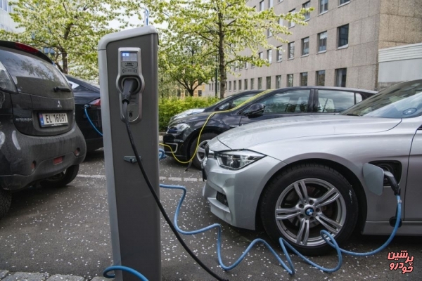 افزایش فروش خودروهای برقی نسبت به پیشرانه‌های گازوئیلی در اروپا