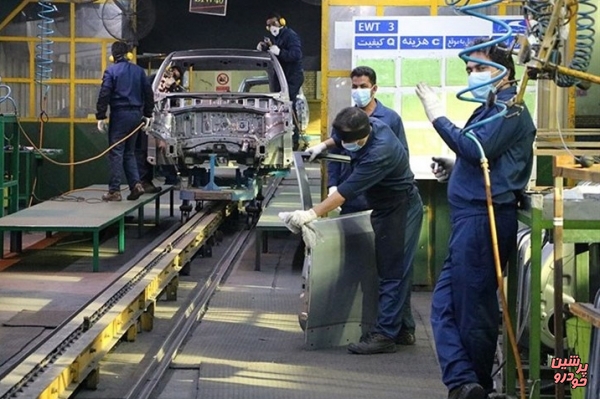 با وجود زیان، تولید سالانه 3 میلیون خودرو ممکن نیست / دولت قبل از «واگذاری سهام»، در صنعت خودرو مداخله نکند