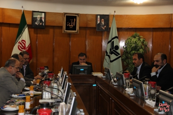 جلسه مشترک موسسه مطالعات با استاندار و نمایندگان استان مازندران