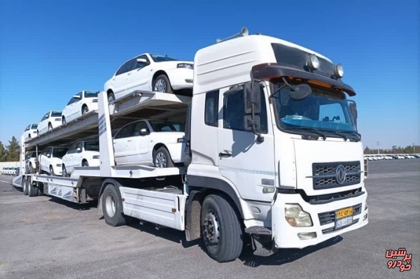 حمل ۵۳ هزار و ۸۸۸ دستگاه خودرو به نمایندگی‌های ایران خودرو