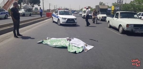 تصادف مینی‌بوس و خاور در جاده خاوران