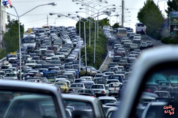 میزان سهم بخش تردد خودروهای شخصی در تهران ۷۰ درصد است