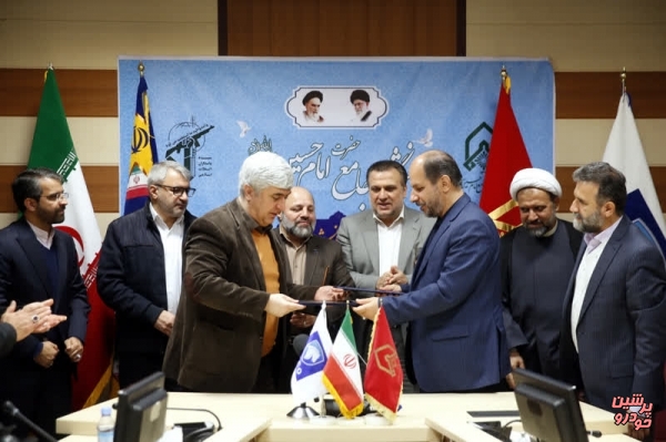 ایران خودرو و دانشگاه جامع امام حسین(ع) تفاهم نامه امضا کردند