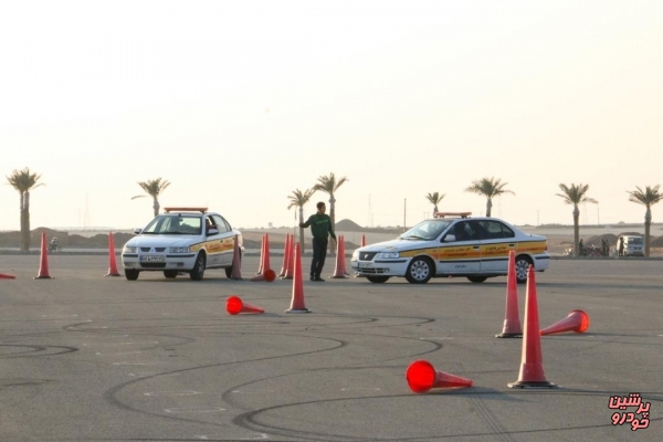 دوره آموزشی امداد و نجات و رانندگی ایمن ویژه امدادگران امداد خودرو کانون