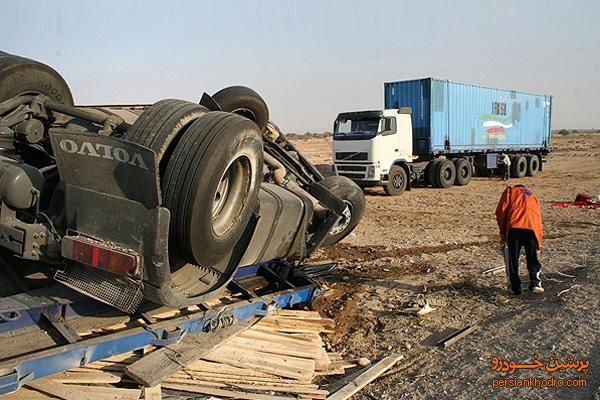 نجات معجزه آسای راننده تریلر روسی