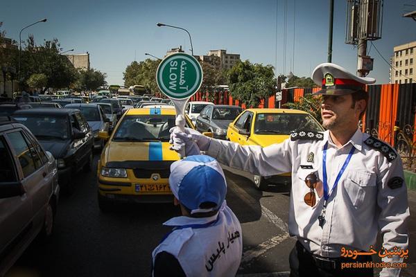 نقش همیاران پلیس در کاهش تخلفات 