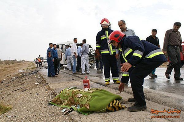 تصادف مرگبار دو خودرو در جاده اصفهان