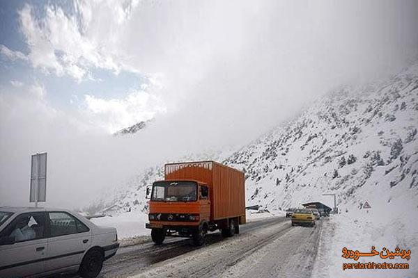 برف و باران در جاده‌های 5استان