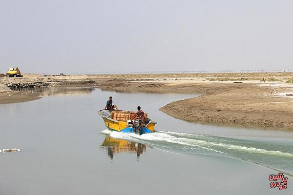 کشف گازوئیل ایران توسط کماندوهای پاکستان