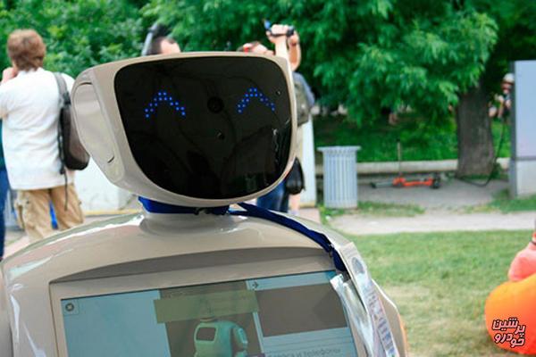 فرار روبات روسی از محل کارش!