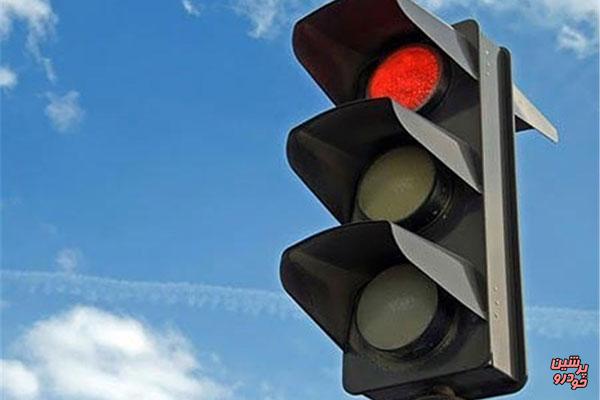 کاهش ترافیک با چراغ های هوشمند