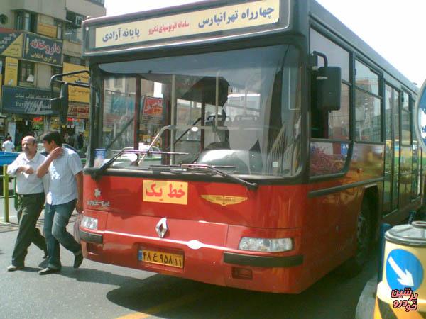 تصادف پراید با اتوبوس در خط BRT