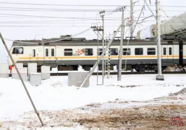 قطار برقی 3 تفر را در مسکو کشت