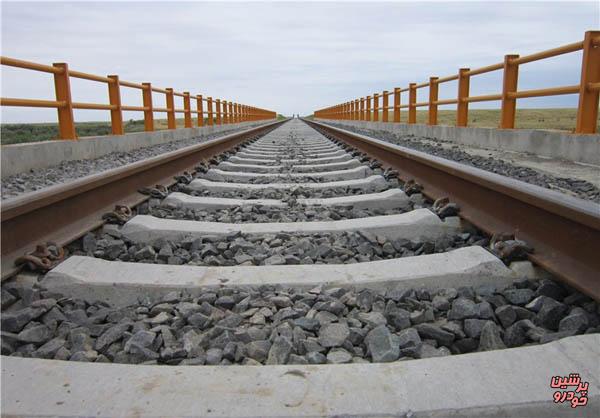 راه آهن آذربایجان دروازه ورود ایران به اروپاست