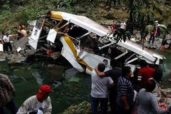 سقوط اتوبوس در میانمار ۱۹ کشته برجا گذاشت