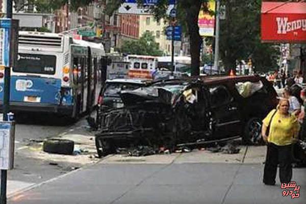 برخورد خودرو با اتوبوس در نیویورک 12 مصدوم به جا گذاشت