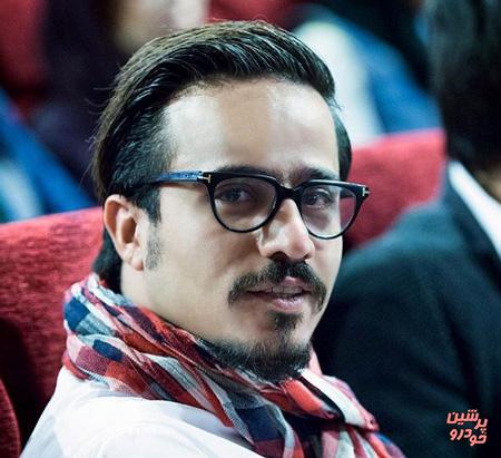 بازیگر جنجالی پشت درب استادیوم ماند 