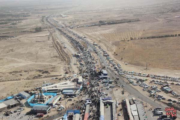 بیش از ۶۰ درصد خودروهای زائران از مهران خارج شدند