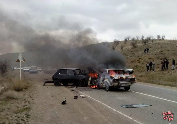  آتش گرفتن دو خودرو در گردنه اسد آباد