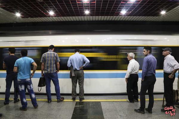 ساماندهی ایستگاه مترو امام خمینی (ره) قابل تقدیر است