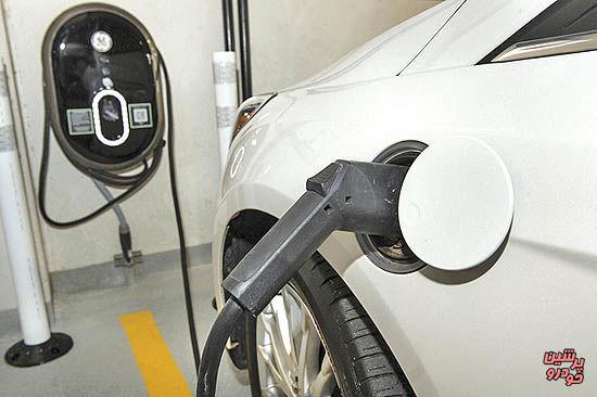 نبرد خودروسازان بر سر شارژ برقی‌ها