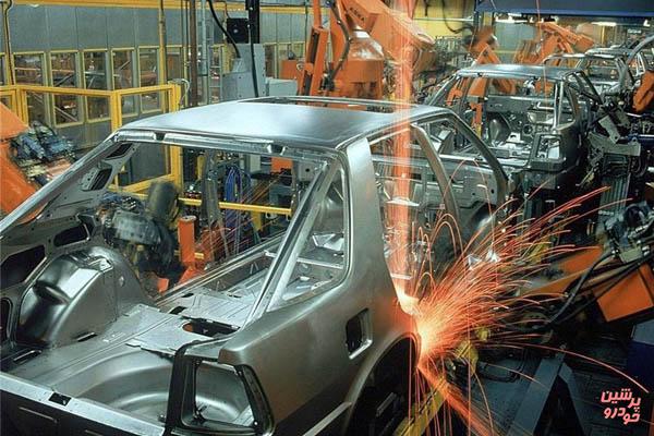 مواضع انفعالی تعطیل کردن صنعت خودروسازی دردی را دوا نمی‌کند