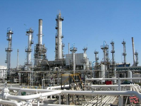 ایران در آستانه خودکفایی در تولید بنزین