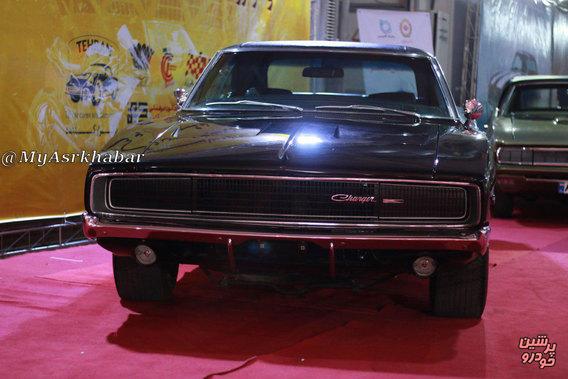 خودرو پایه گذار و مالک باشگاه تاج 