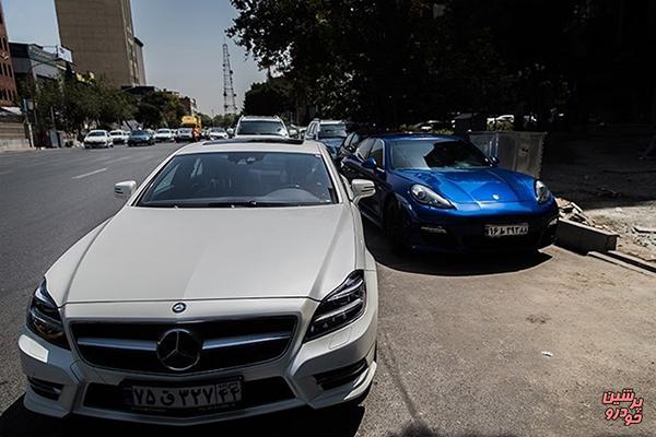 سیاست فعلی واردات خودرو با هیچ منطقی سازگار نیست / دولت باید واردات خودروهای بالای 2500 سی سی را آزاد کند