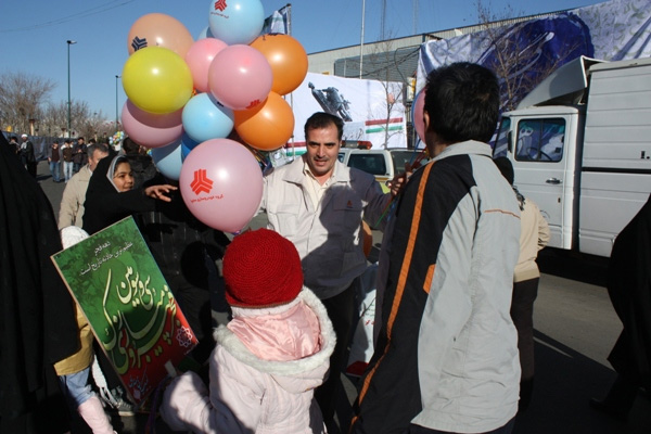 سایپا در راهپیمایی 22 بهمن+تصاویر